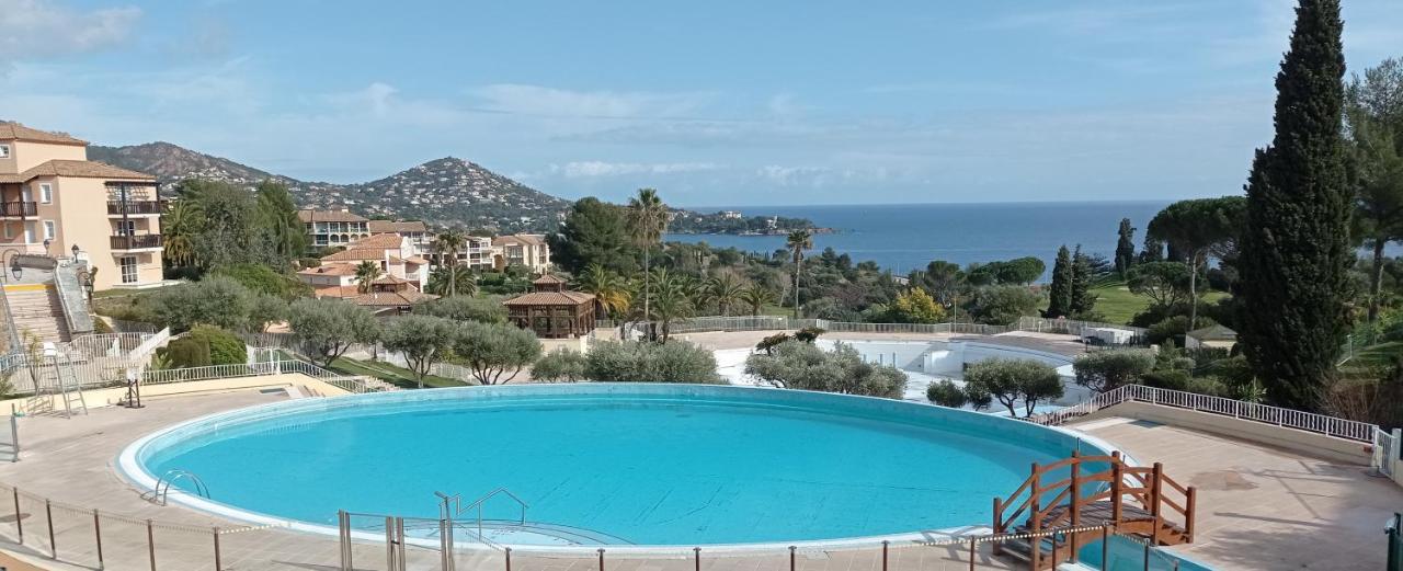 Evasion Nature A Cap Esterel Jardin, Mer & Golf Tout Confort Сен-Рафаель Екстер'єр фото